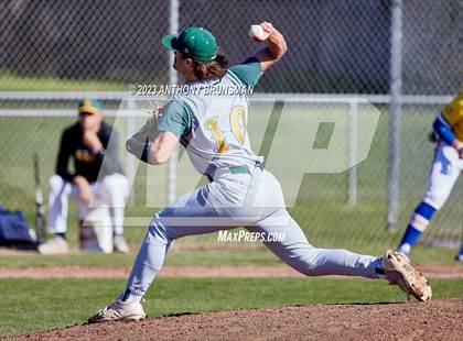 Thumbnail 1 in Rio Americano vs. Del Campo photogallery.