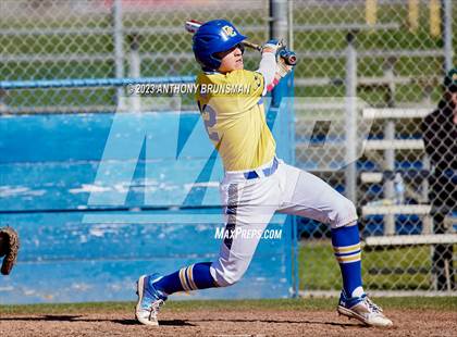 Thumbnail 3 in Rio Americano vs. Del Campo photogallery.