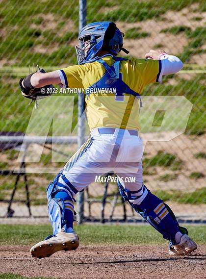 Thumbnail 1 in Rio Americano vs. Del Campo photogallery.