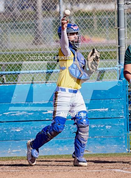 Thumbnail 3 in Rio Americano vs. Del Campo photogallery.