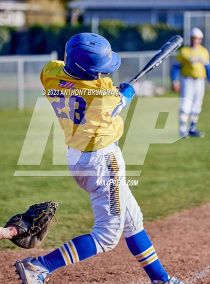Thumbnail 3 in Rio Americano vs. Del Campo photogallery.