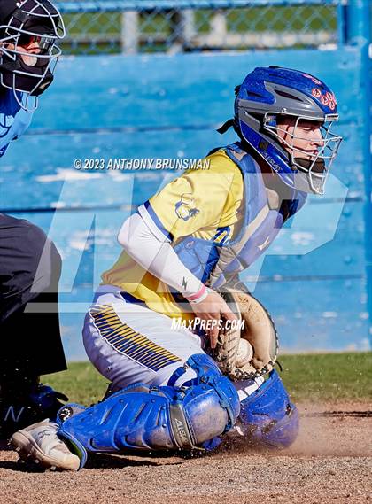Thumbnail 2 in Rio Americano vs. Del Campo photogallery.