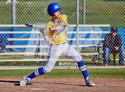 Thumbnail 2 in Rio Americano vs. Del Campo photogallery.