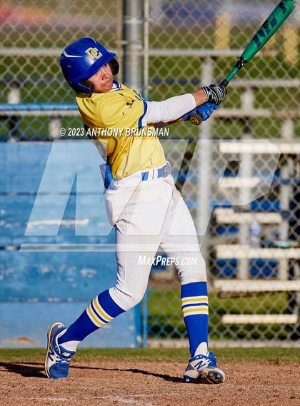 Thumbnail 1 in Rio Americano vs. Del Campo photogallery.