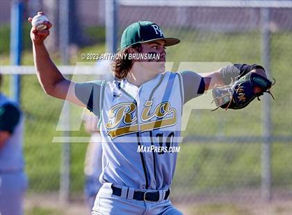 Thumbnail 2 in Rio Americano vs. Del Campo photogallery.