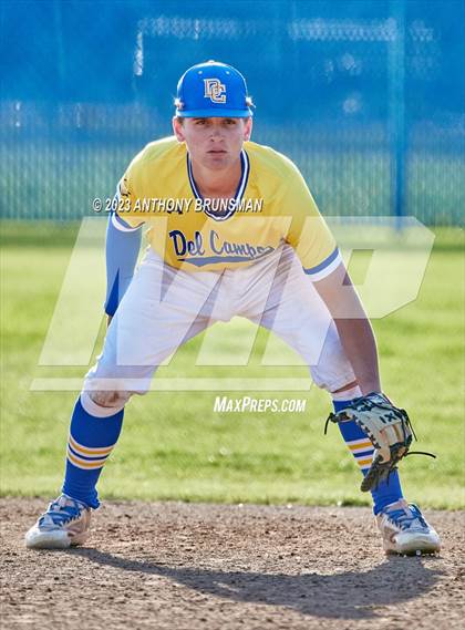 Thumbnail 1 in Rio Americano vs. Del Campo photogallery.