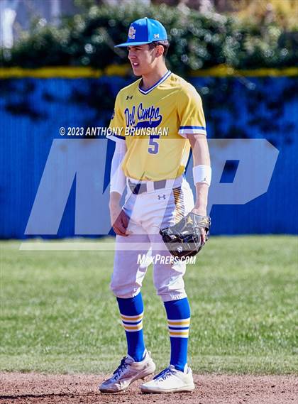 Thumbnail 1 in Rio Americano vs. Del Campo photogallery.
