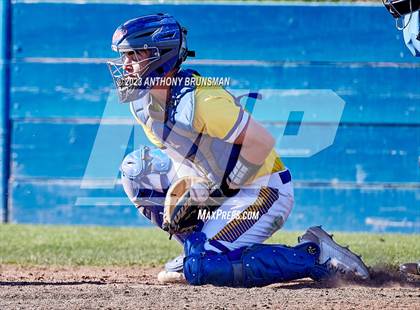 Thumbnail 2 in Rio Americano vs. Del Campo photogallery.