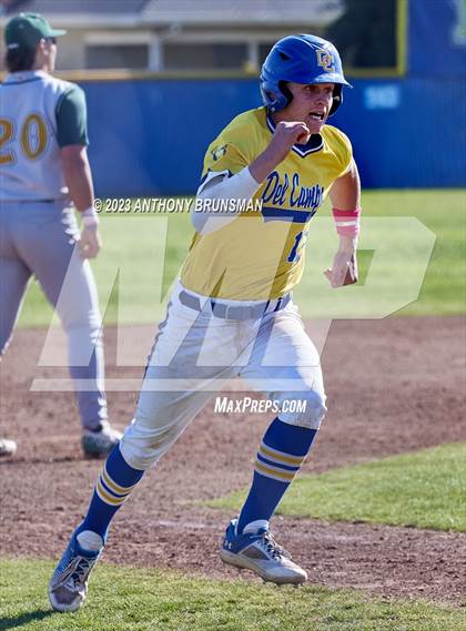 Thumbnail 3 in Rio Americano vs. Del Campo photogallery.