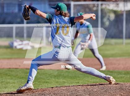 Thumbnail 3 in Rio Americano vs. Del Campo photogallery.
