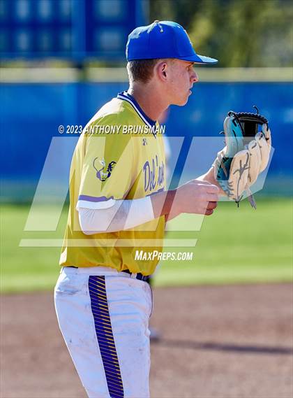 Thumbnail 3 in Rio Americano vs. Del Campo photogallery.