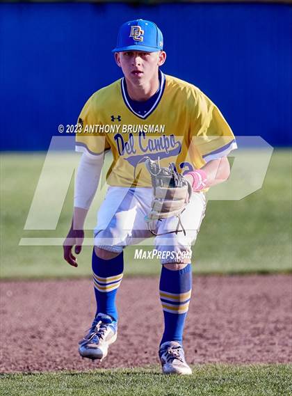 Thumbnail 3 in Rio Americano vs. Del Campo photogallery.