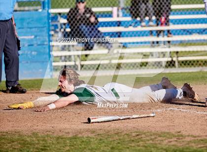 Thumbnail 2 in Rio Americano vs. Del Campo photogallery.