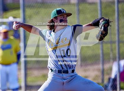 Thumbnail 2 in Rio Americano vs. Del Campo photogallery.