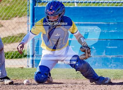 Thumbnail 1 in Rio Americano vs. Del Campo photogallery.