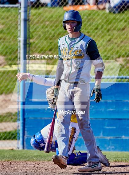Thumbnail 2 in Rio Americano vs. Del Campo photogallery.
