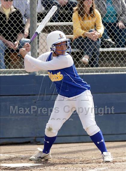 Thumbnail 1 in Gilroy vs. San Benito (CIF CCS D1 Final) photogallery.