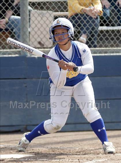 Thumbnail 1 in Gilroy vs. San Benito (CIF CCS D1 Final) photogallery.