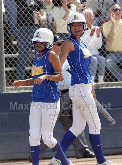 Thumbnail 2 in Gilroy vs. San Benito (CIF CCS D1 Final) photogallery.