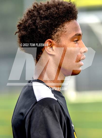 Thumbnail 3 in Shawnee Mission East @ Shawnee Mission West photogallery.