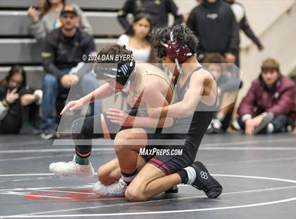 Thumbnail 3 in Roosevelt Invitational photogallery.