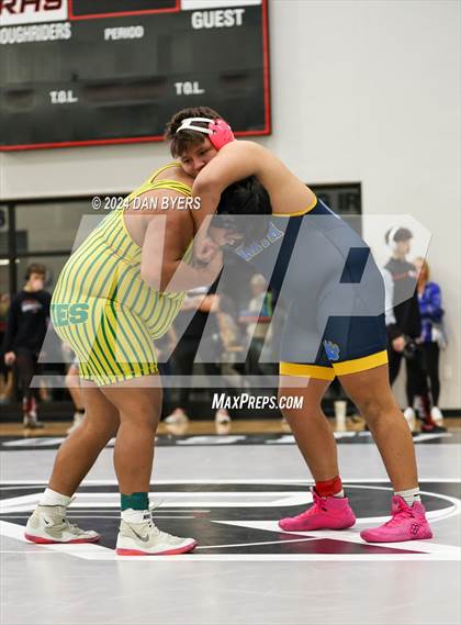 Thumbnail 1 in Roosevelt Invitational photogallery.
