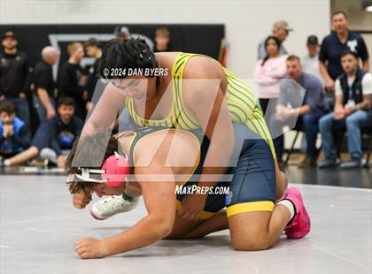 Thumbnail 1 in Roosevelt Invitational photogallery.