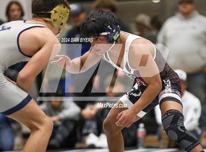 Thumbnail 2 in Roosevelt Invitational photogallery.