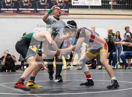 Thumbnail 2 in Roosevelt Invitational photogallery.