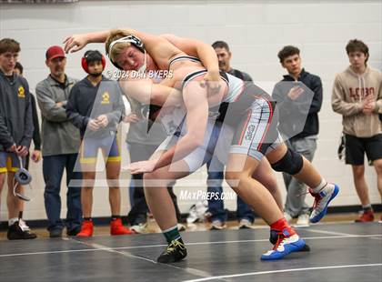 Thumbnail 2 in Roosevelt Invitational photogallery.