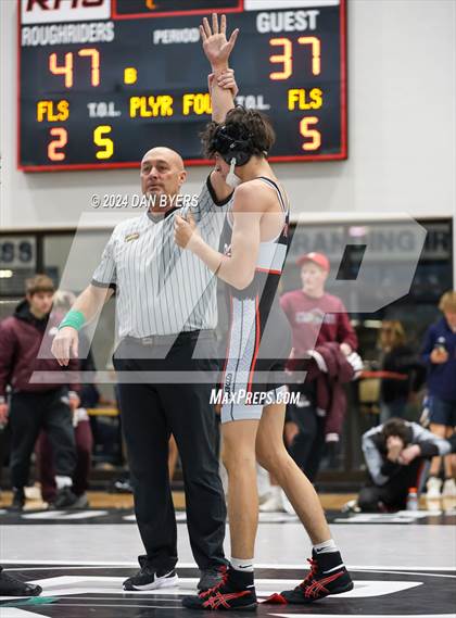 Thumbnail 2 in Roosevelt Invitational photogallery.