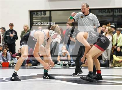 Thumbnail 2 in Roosevelt Invitational photogallery.