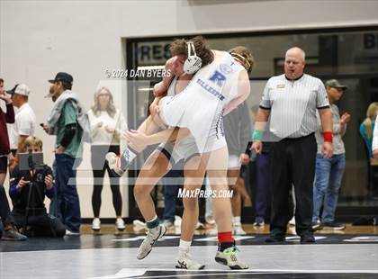 Thumbnail 2 in Roosevelt Invitational photogallery.