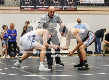 Thumbnail 2 in Roosevelt Invitational photogallery.