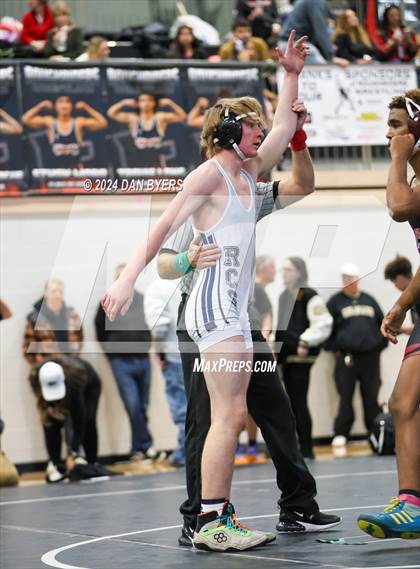 Thumbnail 1 in Roosevelt Invitational photogallery.