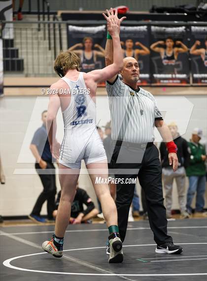 Thumbnail 1 in Roosevelt Invitational photogallery.