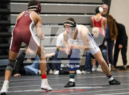 Thumbnail 2 in Roosevelt Invitational photogallery.