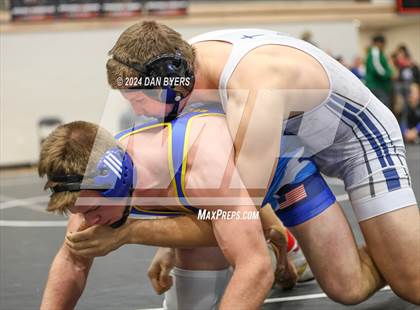 Thumbnail 1 in Roosevelt Invitational photogallery.