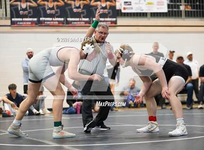 Thumbnail 3 in Roosevelt Invitational photogallery.