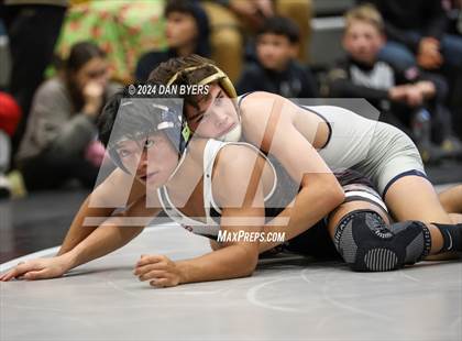 Thumbnail 1 in Roosevelt Invitational photogallery.
