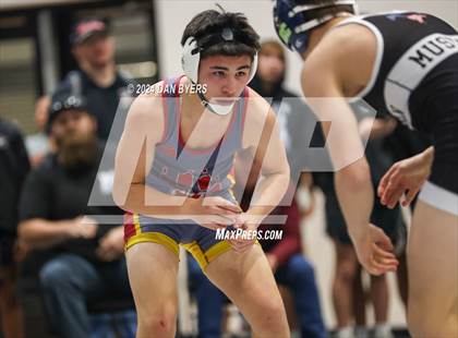 Thumbnail 2 in Roosevelt Invitational photogallery.
