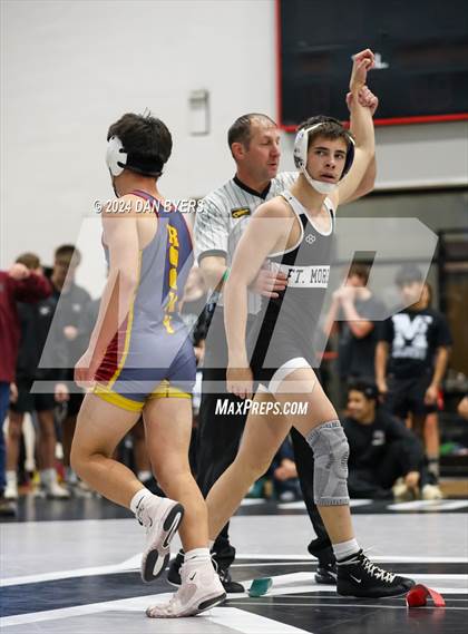 Thumbnail 1 in Roosevelt Invitational photogallery.