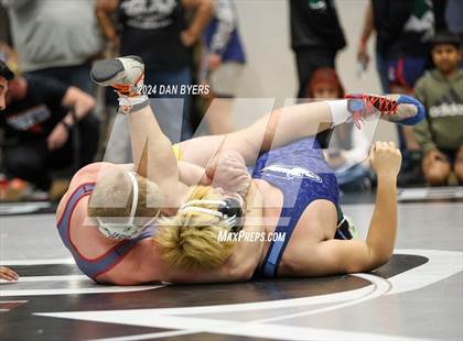 Thumbnail 2 in Roosevelt Invitational photogallery.