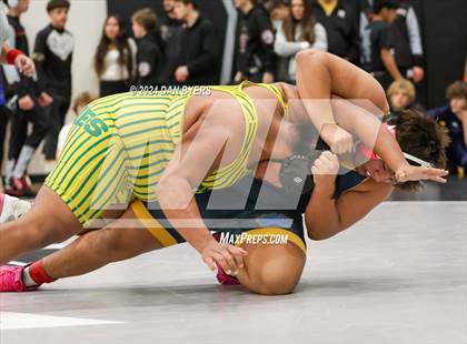 Thumbnail 2 in Roosevelt Invitational photogallery.