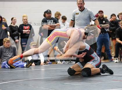 Thumbnail 1 in Roosevelt Invitational photogallery.