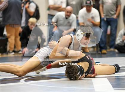 Thumbnail 1 in Roosevelt Invitational photogallery.