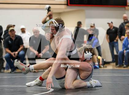 Thumbnail 1 in Roosevelt Invitational photogallery.