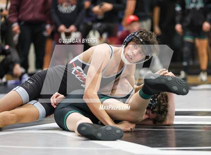 Thumbnail 2 in Roosevelt Invitational photogallery.