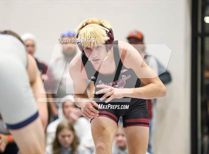 Thumbnail 1 in Roosevelt Invitational photogallery.