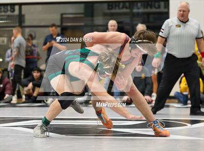 Thumbnail 2 in Roosevelt Invitational photogallery.